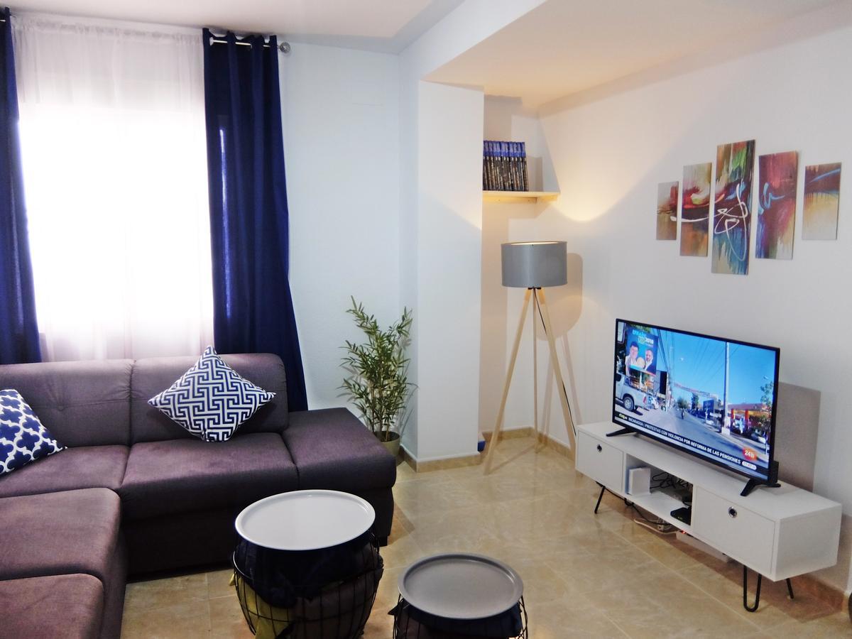 Apartamento Familiar Junto A La Playa De San Fernando - Oliva Kültér fotó