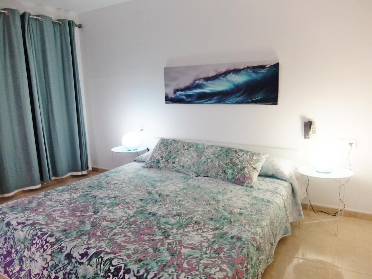 Apartamento Familiar Junto A La Playa De San Fernando - Oliva Kültér fotó